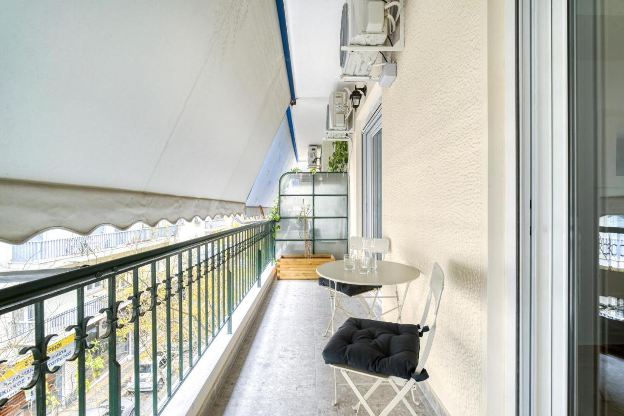 Stylish, Sunny New 2 Bedroom, Prime Central Athens Exterior photo
